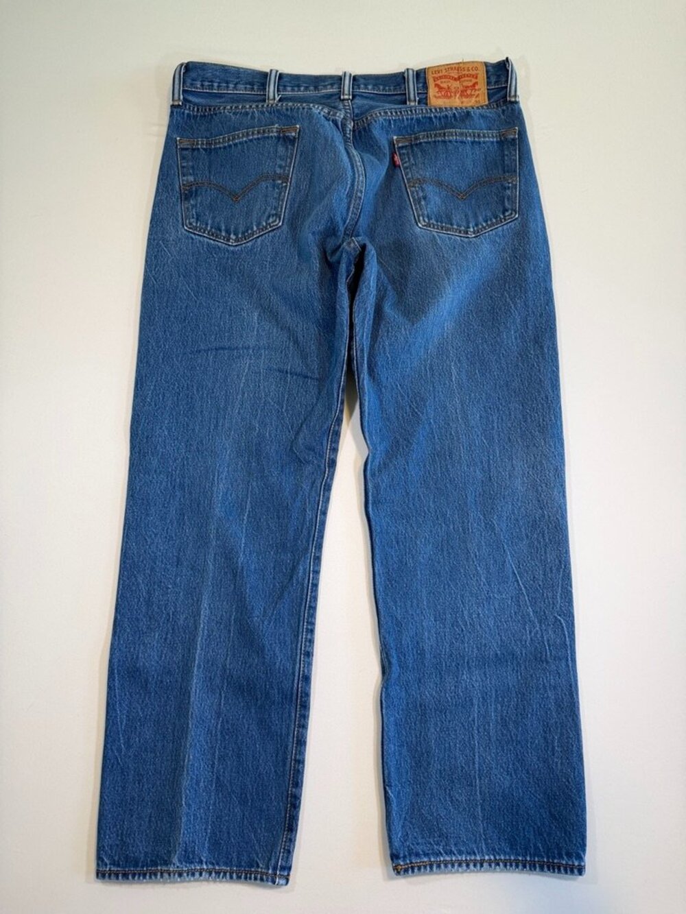 Vintage LEVIS 501 Button Fly Denim Blue Jeans 38 32 - Picture 3 of 12
